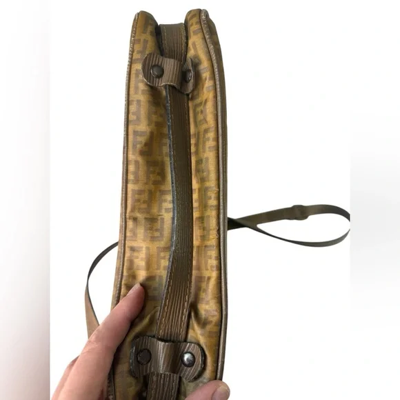 Fendi Vintage Zucchino FF Logo Crossbody - Picture 3 of 15